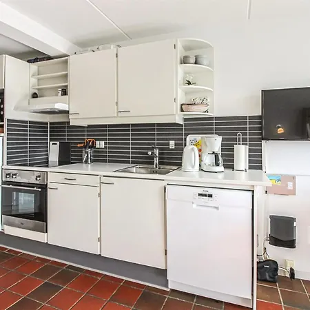 Leilighet Iliane - 100m From The Sea By Interhome *